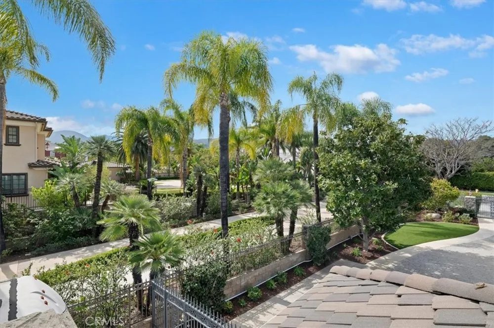 3043 Garretson Avenue Corona, CA 92881