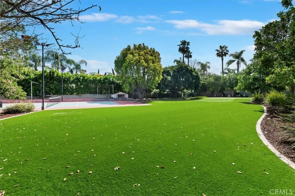 3043 Garretson Avenue Corona, CA 92881
