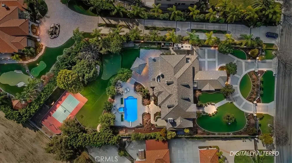 3043 Garretson Avenue Corona, CA 92881