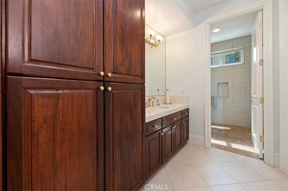 3043 Garretson Avenue Corona, CA 92881
