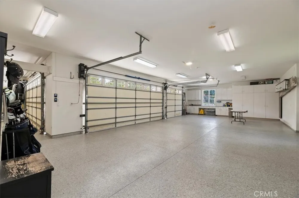 3043 Garretson Avenue Corona, CA 92881
