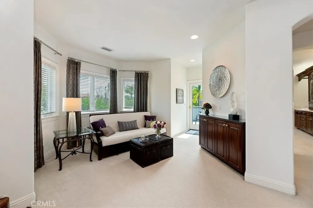 3043 Garretson Avenue Corona, CA 92881
