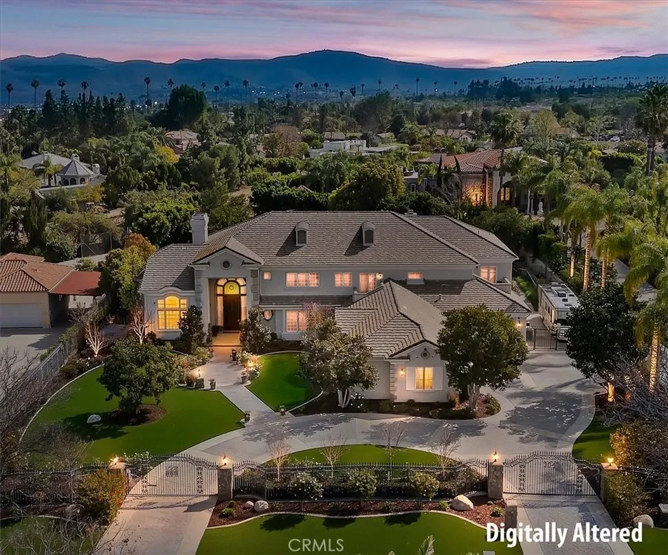 3043 Garretson Avenue Corona, CA 92881