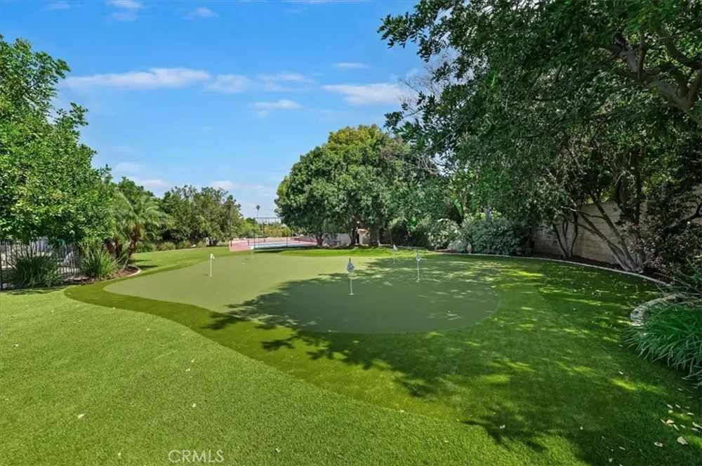 3043 Garretson Avenue Corona, CA 92881