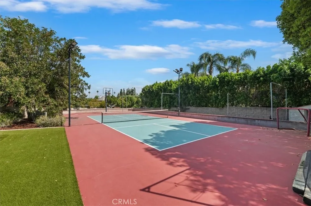 3043 Garretson Avenue Corona, CA 92881