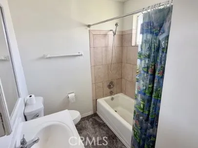 24460 Myers Ave Moreno Valley, CA 92553