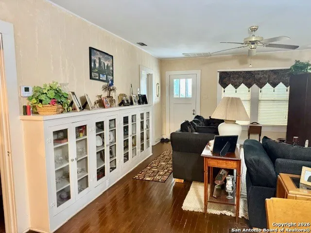 304 Tyler Street Beeville, TX 78102