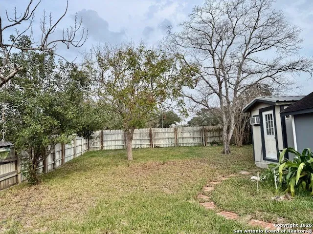 304 Tyler Street Beeville, TX 78102