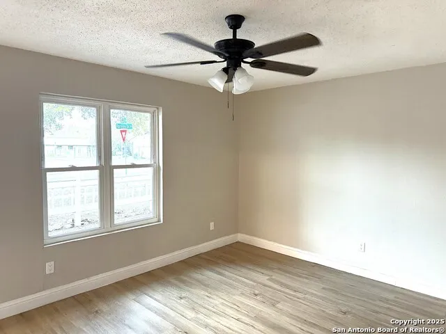 1212 Fairview Drive Beeville, TX 78102