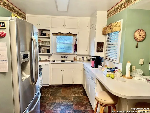 1212 Fairview Drive Beeville, TX 78102