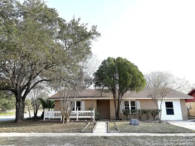 1212 Fairview Drive Beeville, TX 78102