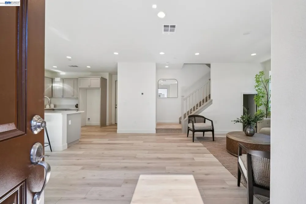 222 Mindy Way Pittsburg, CA 94565