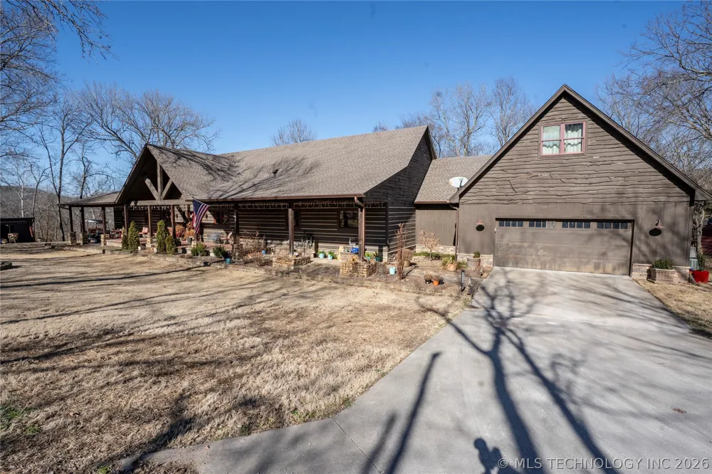 3512 E 440 ROAD Eucha, OK 74342
