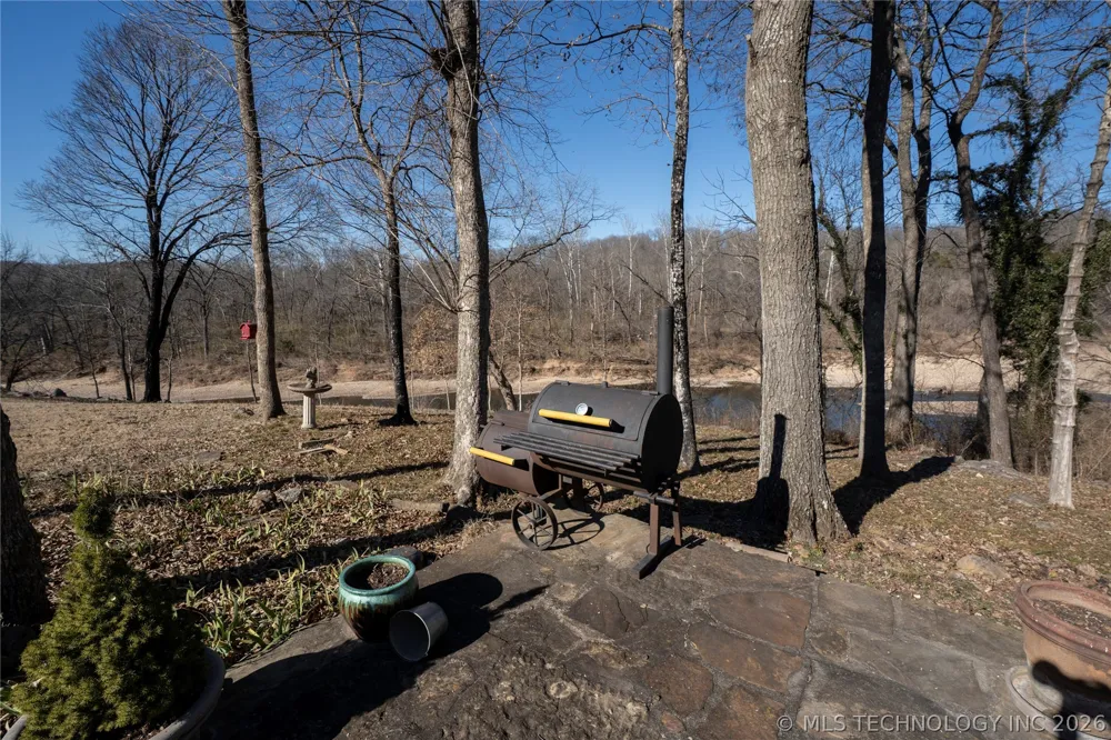 3512 E 440 ROAD Eucha, OK 74342
