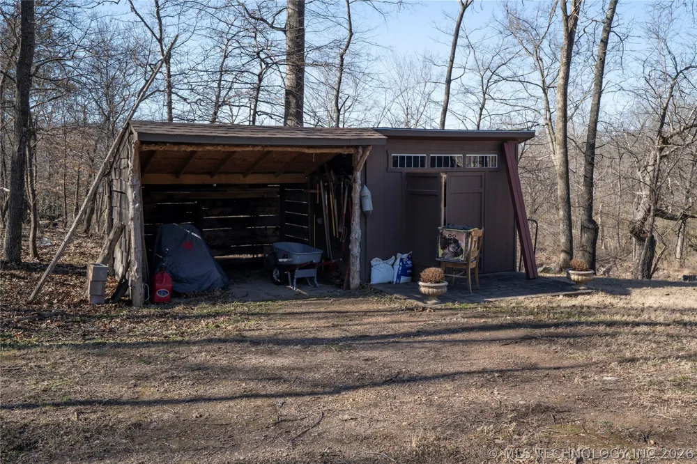 3512 E 440 ROAD Eucha, OK 74342