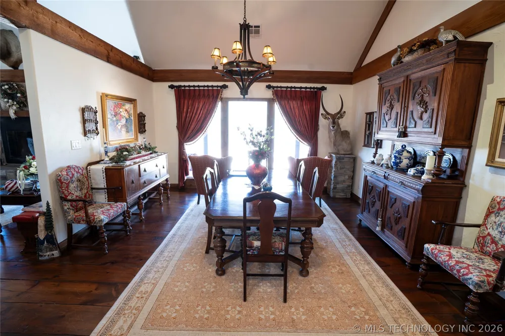 3512 E 440 ROAD Eucha, OK 74342