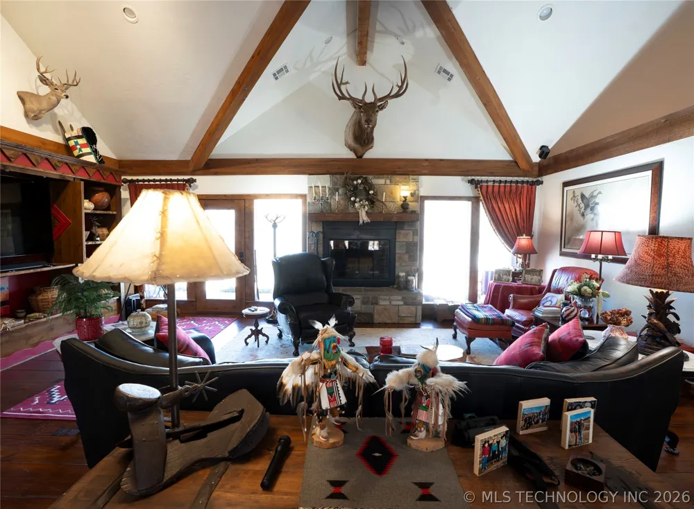 3512 E 440 ROAD Eucha, OK 74342