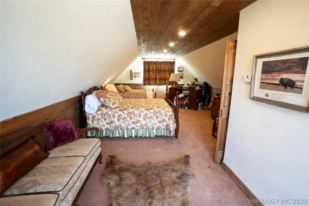 3512 E 440 ROAD Eucha, OK 74342