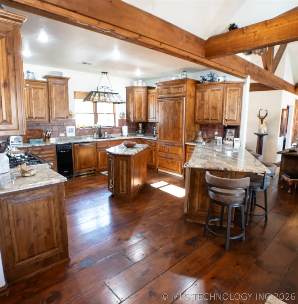 3512 E 440 ROAD Eucha, OK 74342