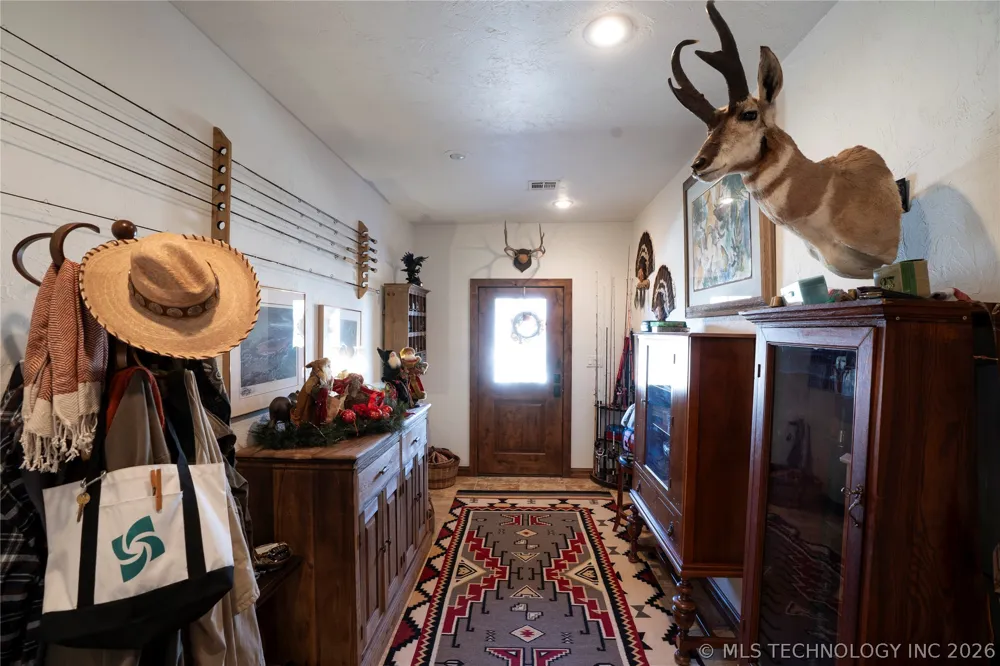 3512 E 440 ROAD Eucha, OK 74342