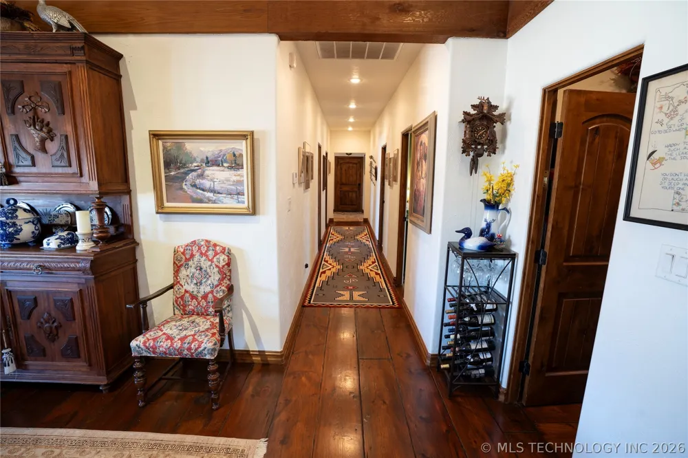3512 E 440 ROAD Eucha, OK 74342