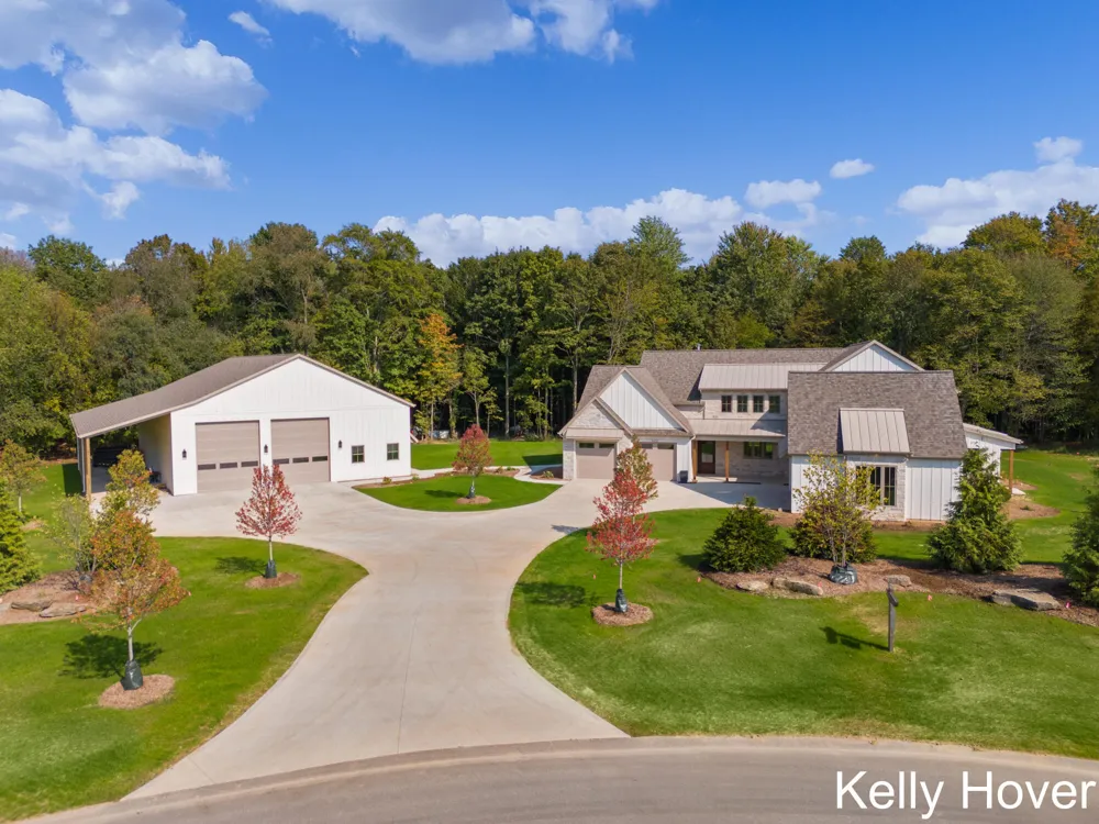 402 Ottogan Hills Court Jamestown Charter Township, MI 49323