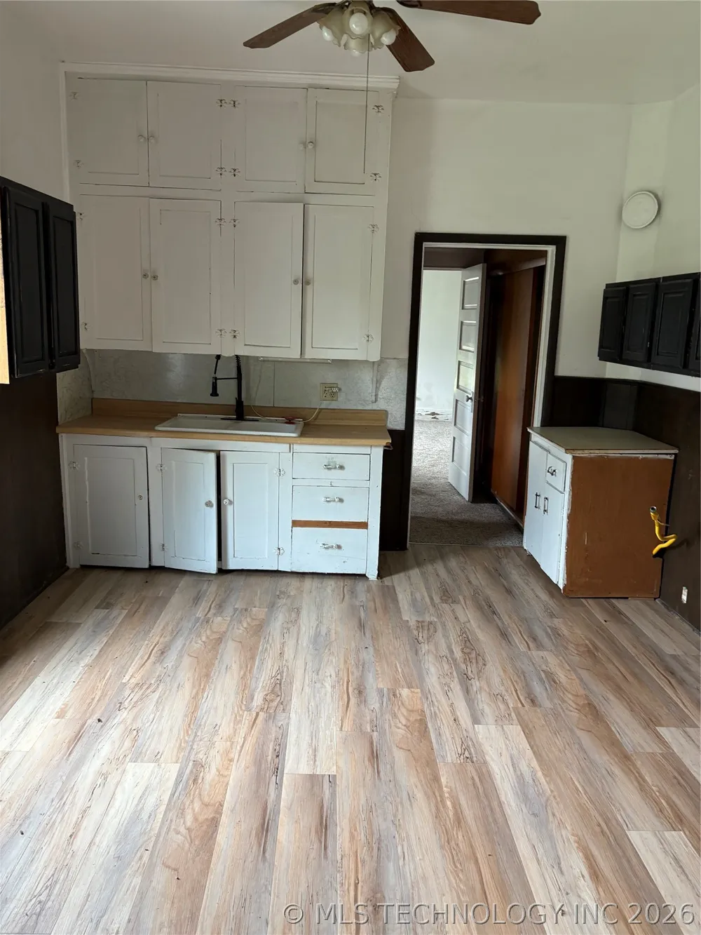 360 B STREET Yale, OK 74085
