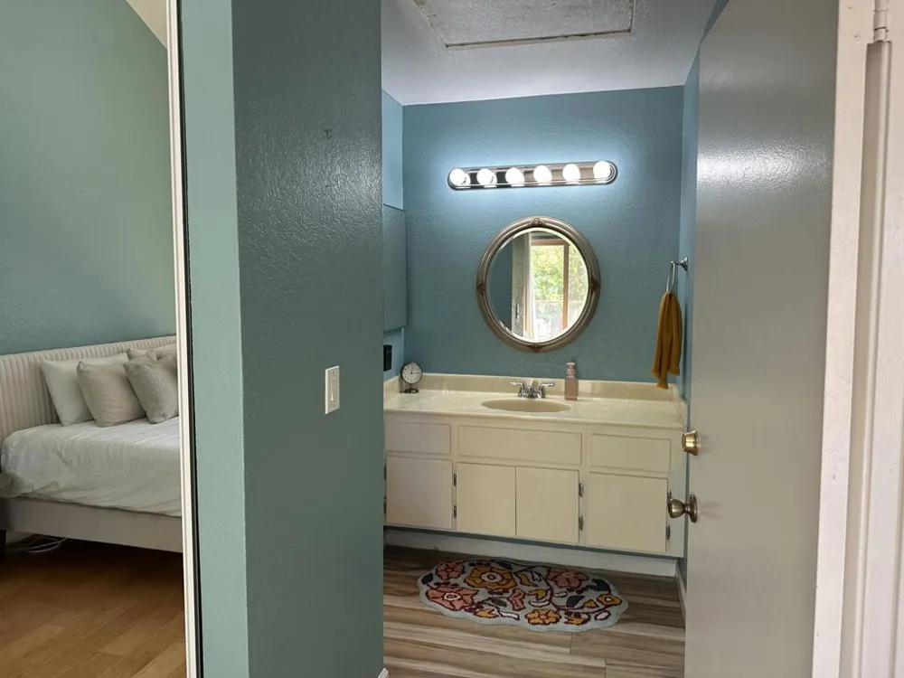 48255 Monroe Street #5 Indio, CA 92201