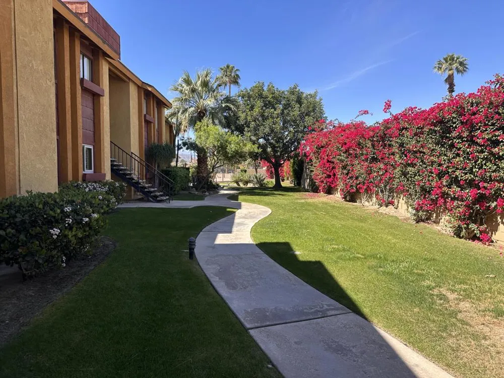 48255 Monroe Street #5 Indio, CA 92201