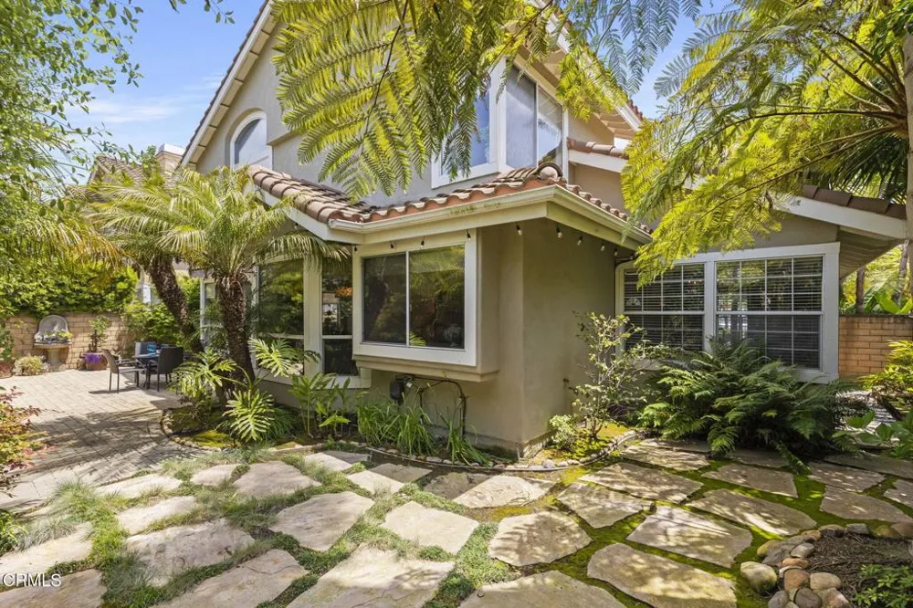 2113 Doral Court Oxnard, CA 93036