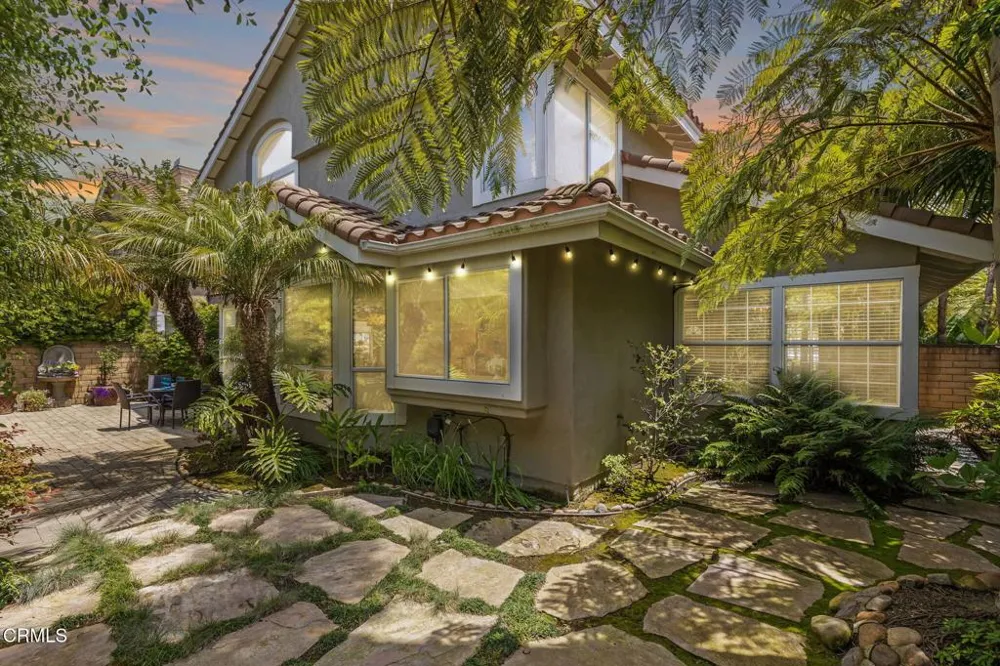 2113 Doral Court Oxnard, CA 93036
