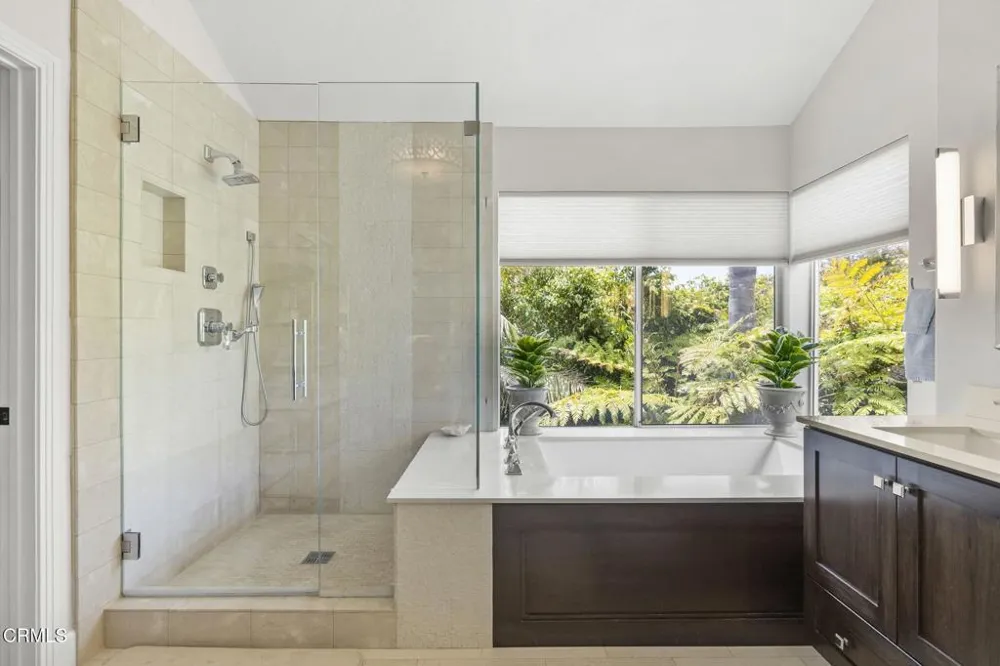 2113 Doral Court Oxnard, CA 93036