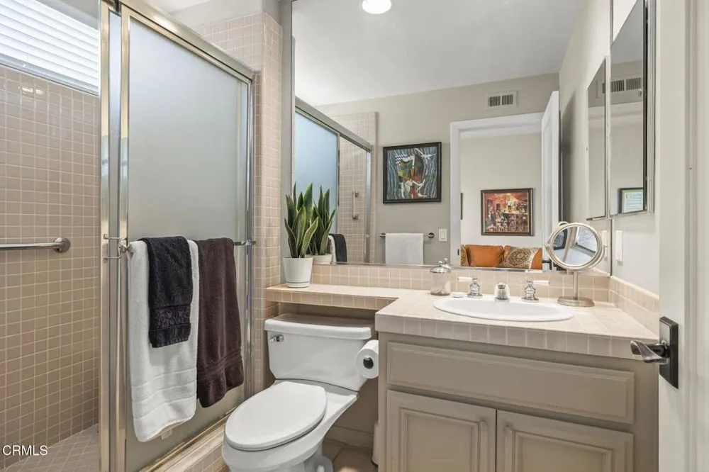 2113 Doral Court Oxnard, CA 93036
