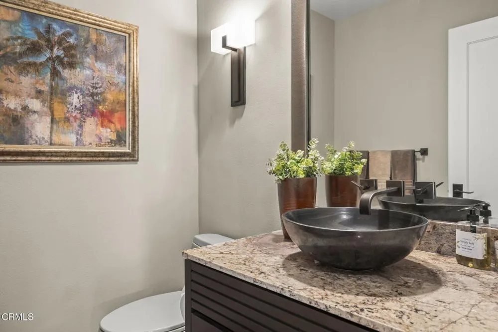 2113 Doral Court Oxnard, CA 93036