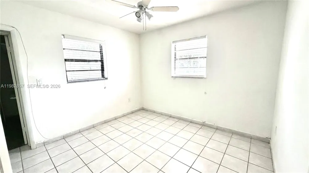 250 E 60th St Hialeah, FL 33013