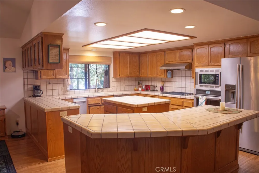 6735 Lakefront Dr Magalia, CA 95954