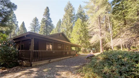 6735 Lakefront Dr