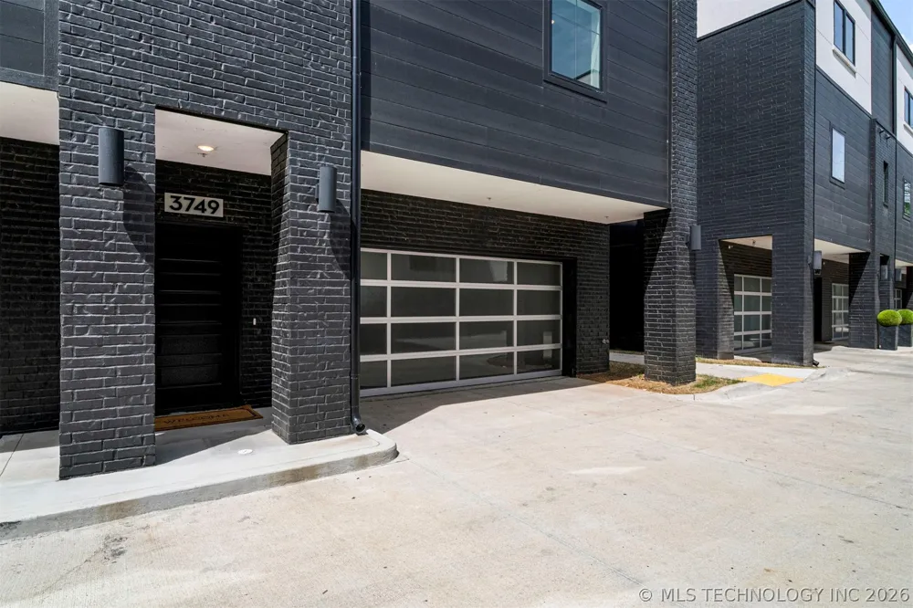 3777 S Riverside Drive #3777 Tulsa, OK 74105