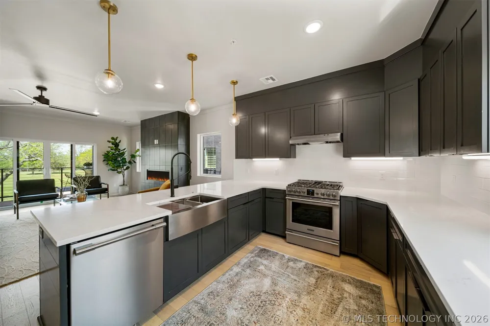 3777 S Riverside Drive #3777 Tulsa, OK 74105