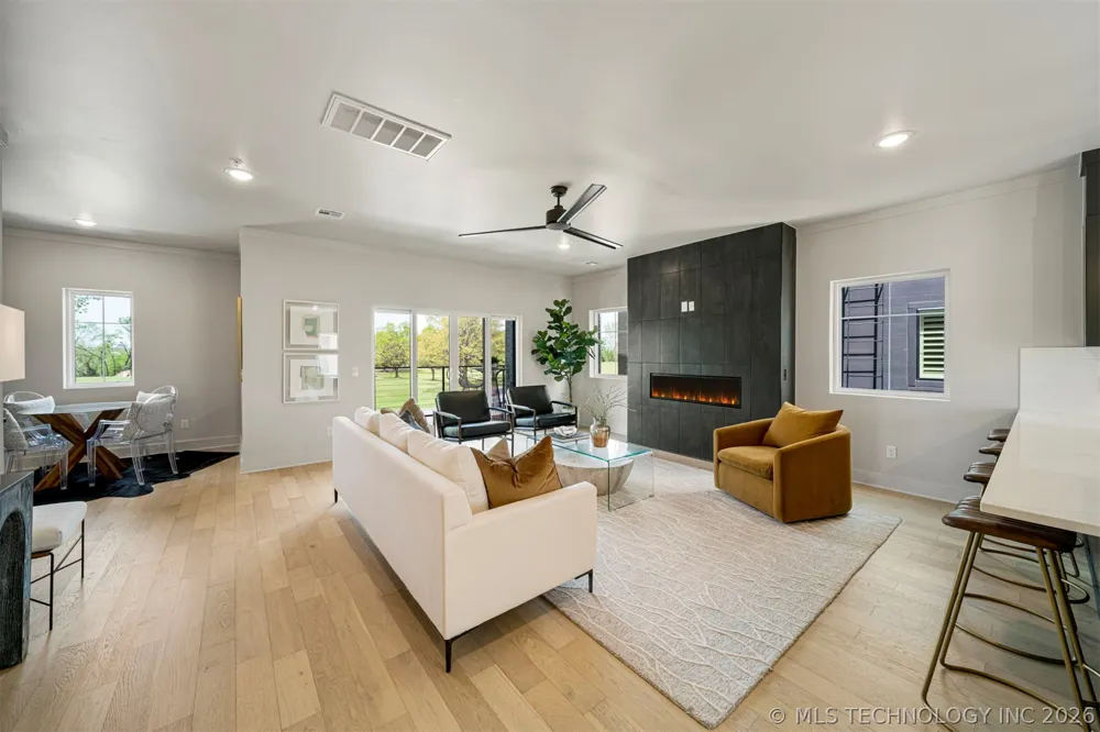 3777 S Riverside Drive #3777 Tulsa, OK 74105