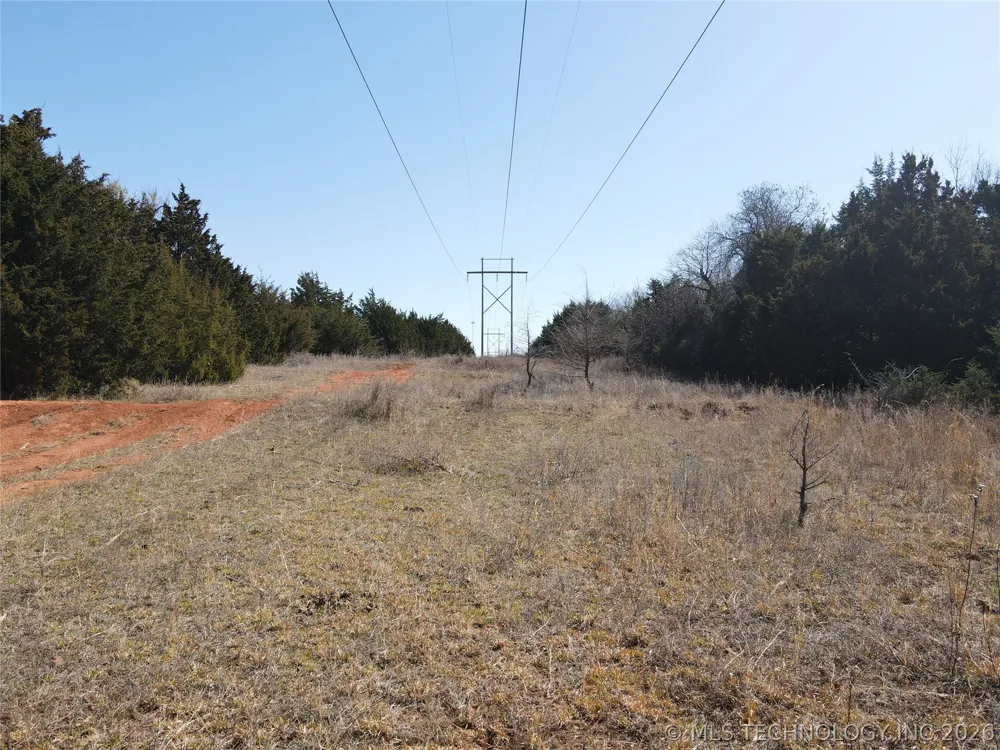 2441 E Rock Creek Road Blanchard, OK 73010