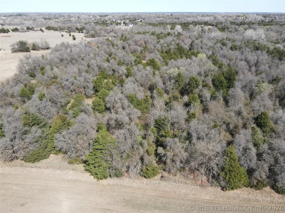 2441 E Rock Creek Road Blanchard, OK 73010
