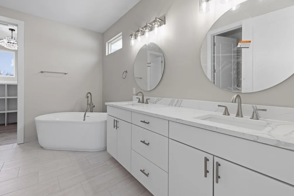 4823 Thompson Heights Drive Adrian Township, MI 49221