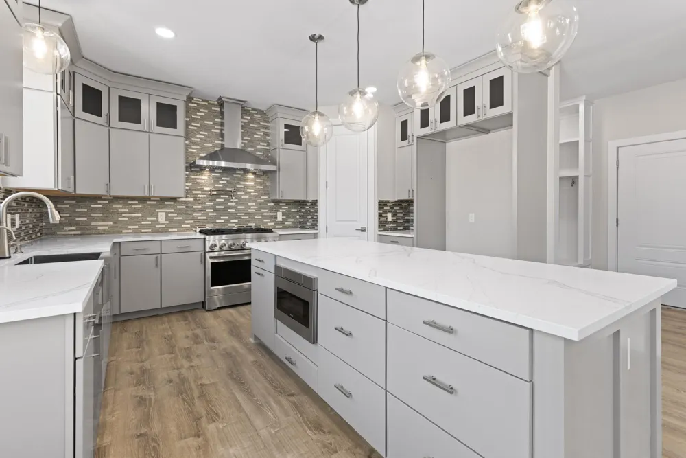 4823 Thompson Heights Drive Adrian Township, MI 49221