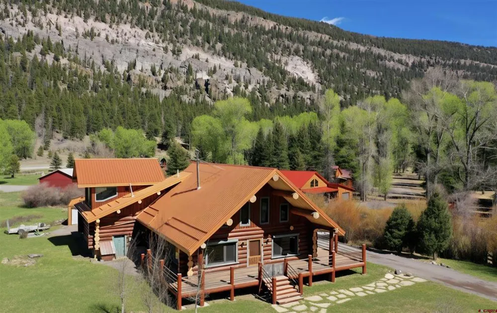 33 Cottonwood Drive Antonito, CO 81120