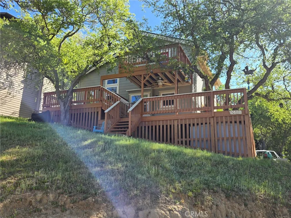 2488 Captains Walk Bradley, CA 93426