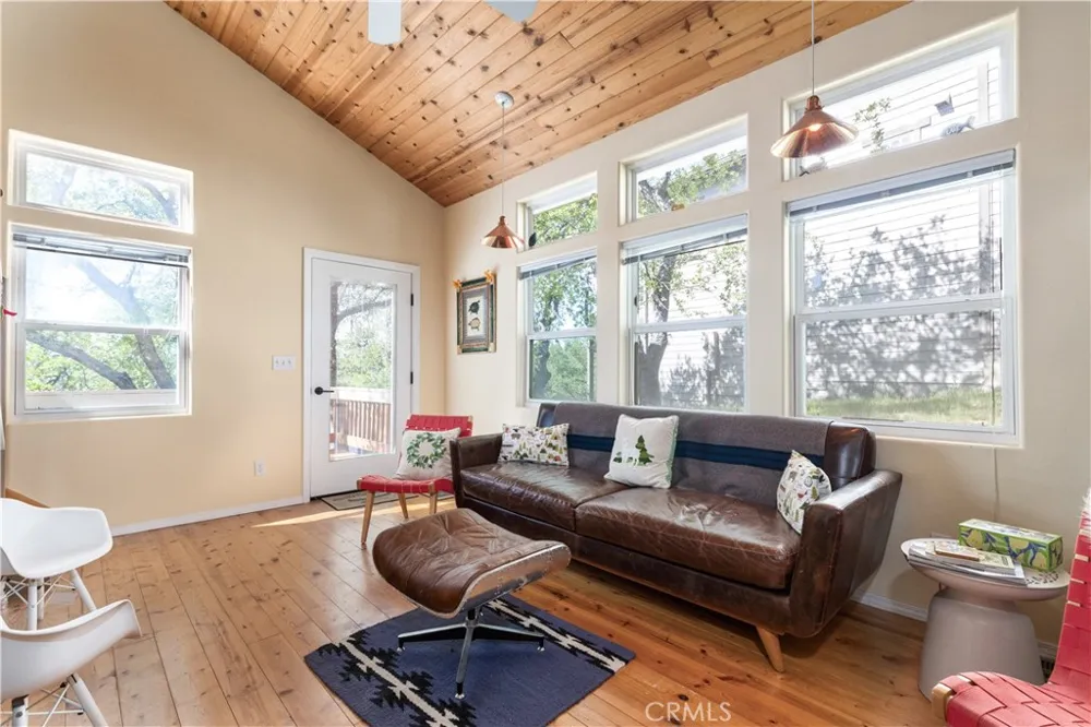 2488 Captains Walk Bradley, CA 93426