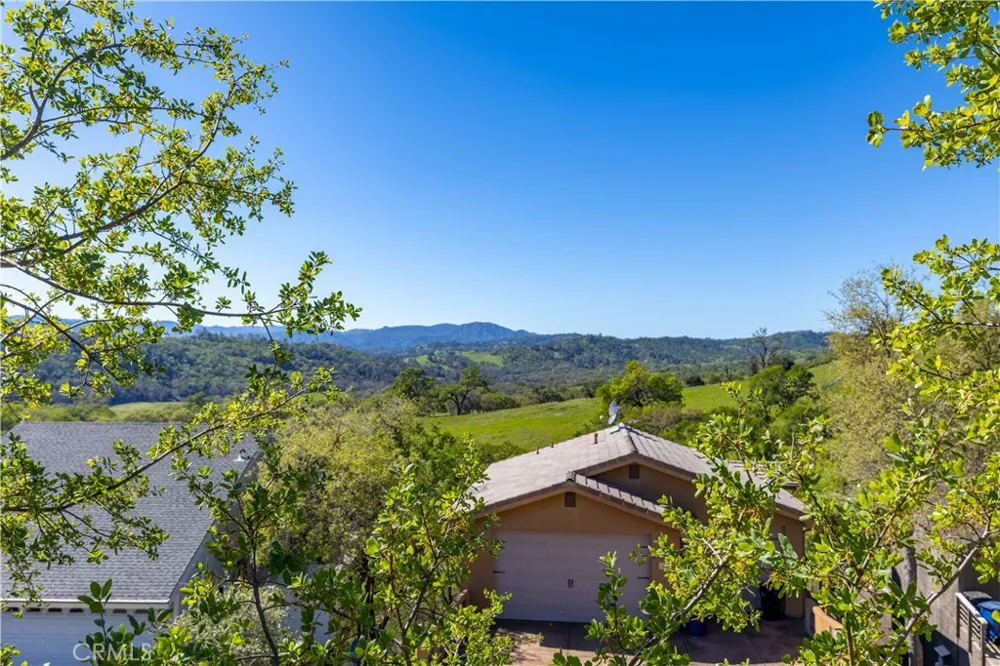 2488 Captains Walk Bradley, CA 93426