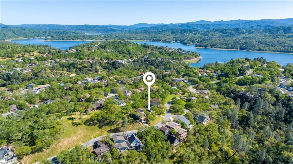 2488 Captains Walk Bradley, CA 93426