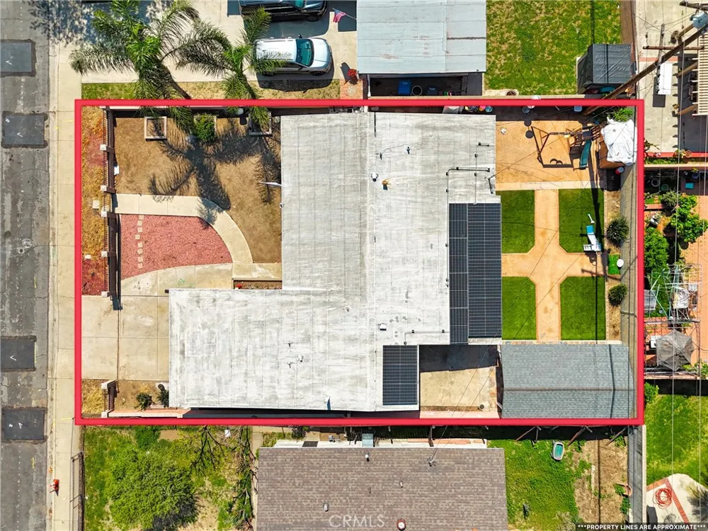 2415 Merrywood Pomona, CA 91767